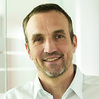 Dr. Jens Wiehler